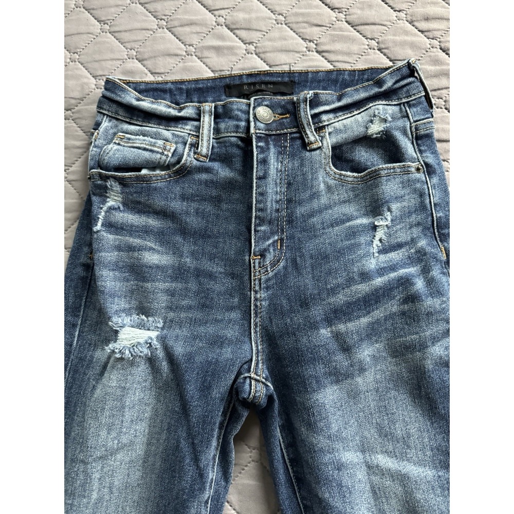 Risen Jeans Straight Leg Vintage Washed RDP1268 Sz 3/26 Frayed Distressed GUC - Picture 2 of 12